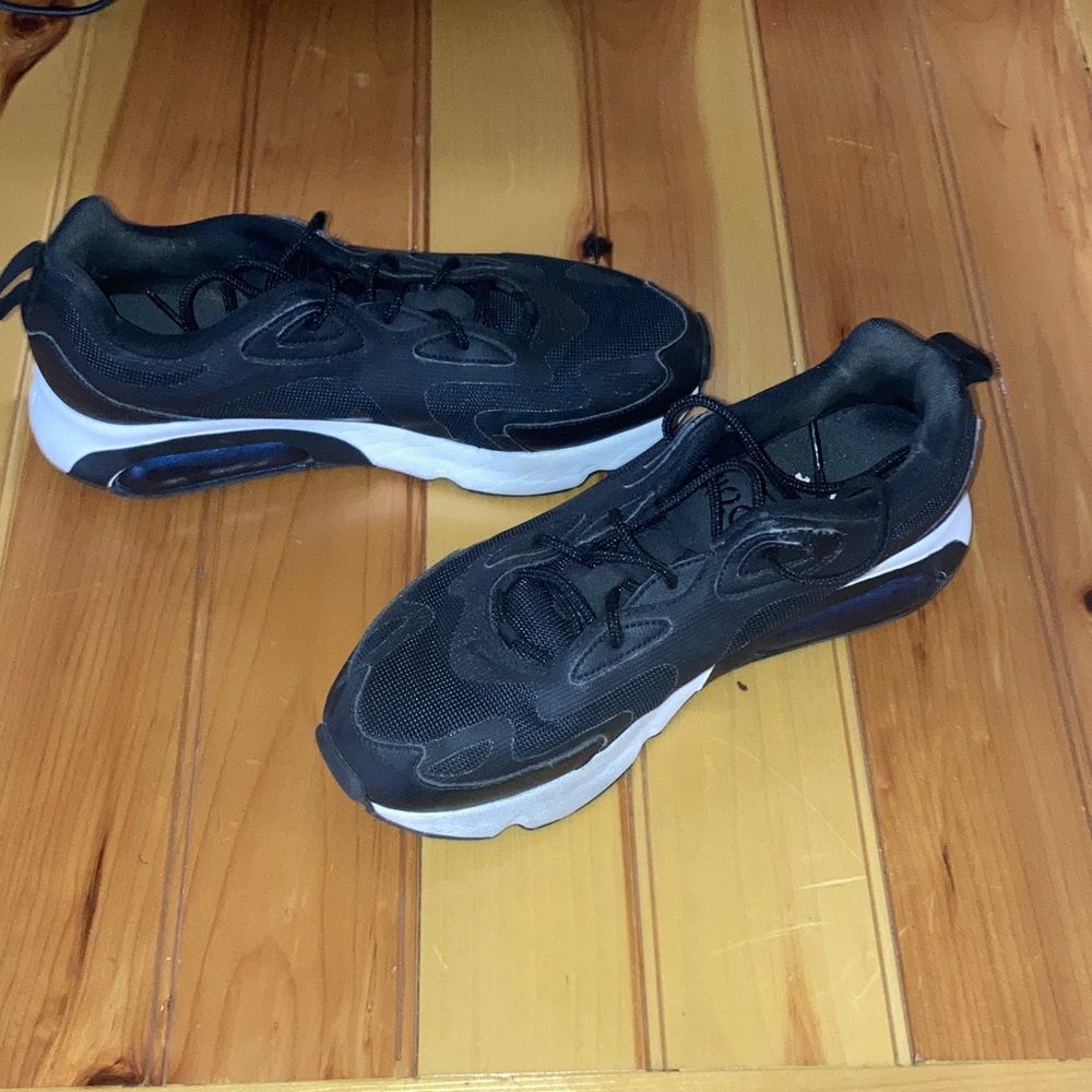 Nike Black Mesh Athletic Sneakers